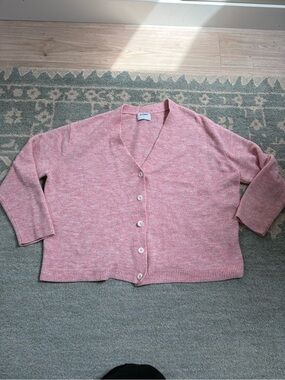 Old Navy Pink V-Neck Button Cardigan Sweater